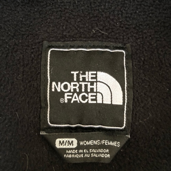 Women’s Northface - Picture 2 of 3